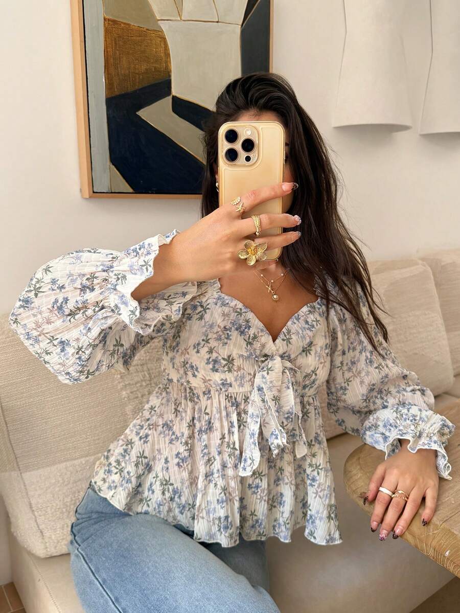 Ditsy Floral Tie-Front Top